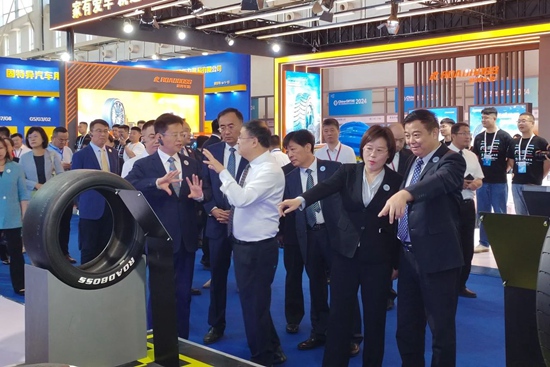 綠智造·創未來 | 華工激光亮相第十四屆中國（廣饒）國際橡膠輪胎暨汽車配件展覽會